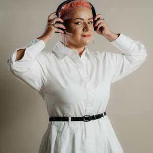 DJ NICOLLE B