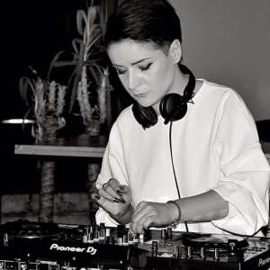 DJ NICOLLE B