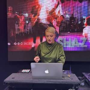 DJ NICOLLE B