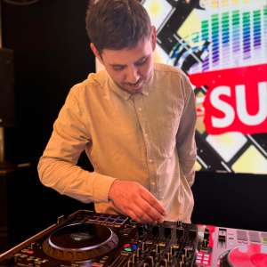 DJ DANIEL